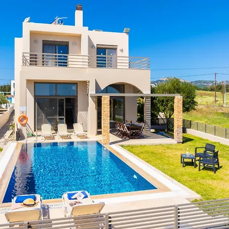 Villa Blue Wave Tria Gennadi