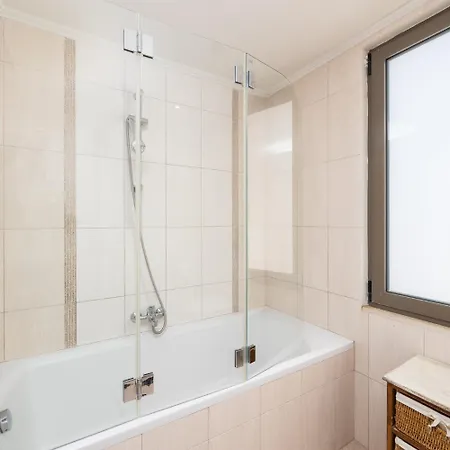 Blue Wave Tria Villa Gennadi